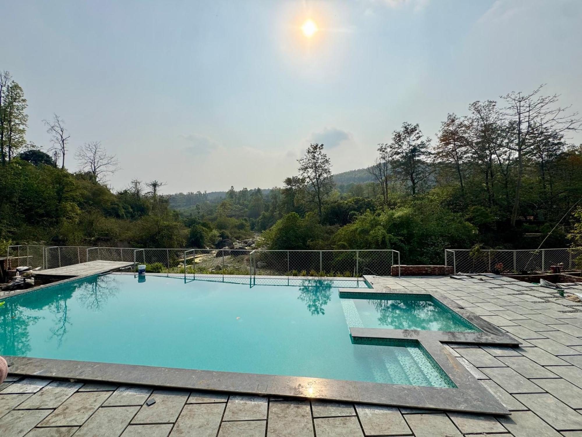 Saraiville- Luxury Riverside Cottages Dehradun Exterior foto